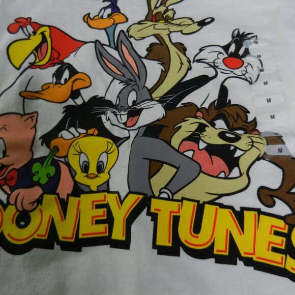 Looney Tunes T-Shirt Adult Size Medium Bugs Tweety Taz Daffy Cotton Tee Y2k - Picture 4 of 10